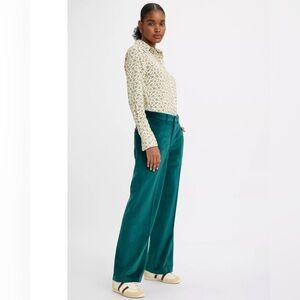 Levi’s Baggy Trouser